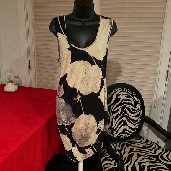 Rachel Roy Gingko Leaf Print Tank Top - Picture 2 of 11